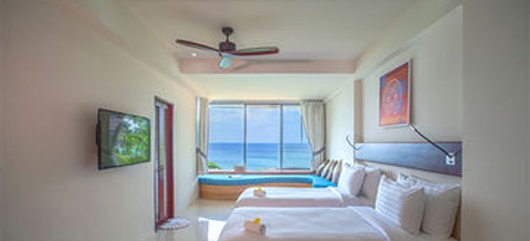 Hotel Surin Beach Resort:  PHUKET