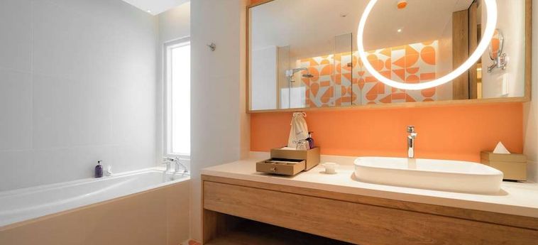 Hotel Centara Karon Resort Phuket:  PHUKET