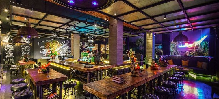 Hotel The Slate Phuket: Foto 