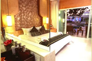 Hotel Chanalai Romantica Resort :  PHUKET