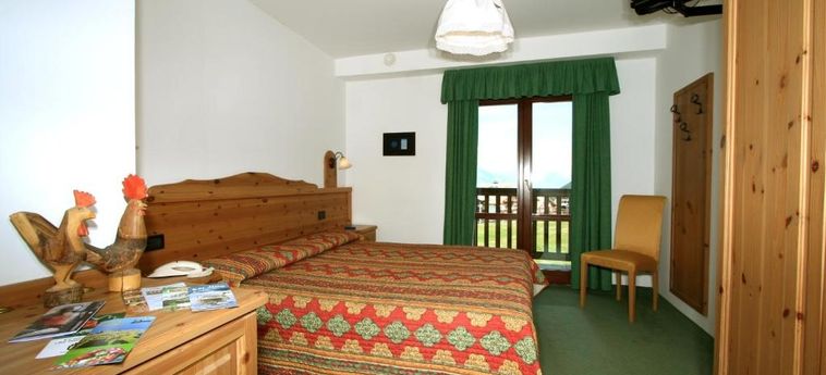 Hotel Chalet Des Alpes:  PILA GRESSAN - AOSTA