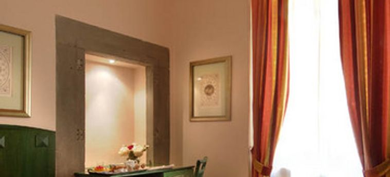Hotel Bologna:  PISE