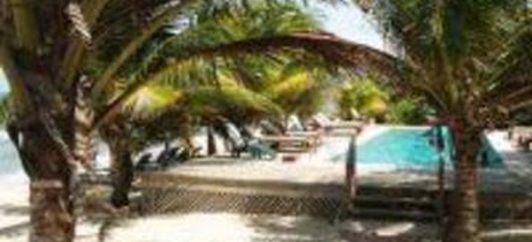 Hotel Roberts Grove Beach Resort:  PLACENCIA