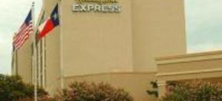 HOLIDAY INN EXPRESS PLANO EAST 3 Stelle