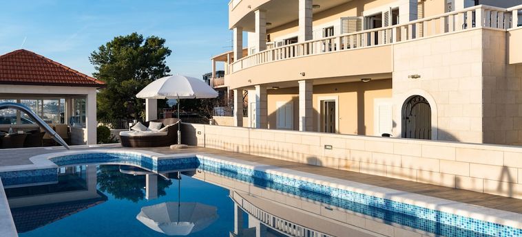 Hotel Villa Miljak Podstrana - Dalmatie : Photo 