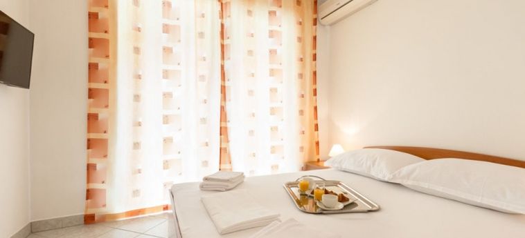 Hotel Sunset Split Rooms:  PODSTRANA - DALMATIEN