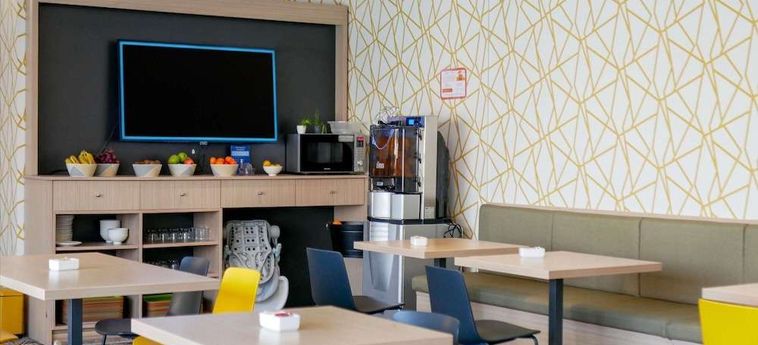 Hotel Ibis Styles Poitiers Nord Poitiers: Foto 
