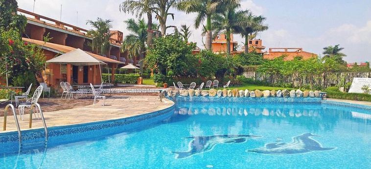 Hotel Royal Palm Resort:  POKHARA