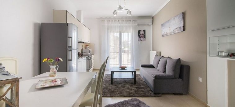 Michalis Apartments:  POLYGYROS - CHALKIDIKI