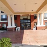 HOLIDAY INN EXPRESS & SUITES PONCA CITY 2 Stars