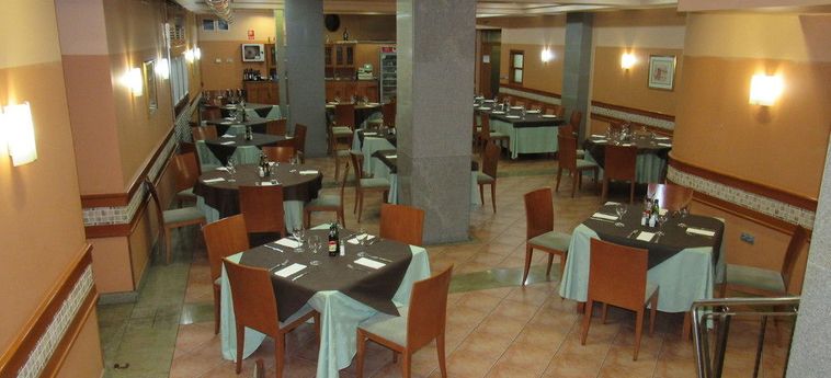 Hotel Virgen Del Camino:  PONTEVEDRA