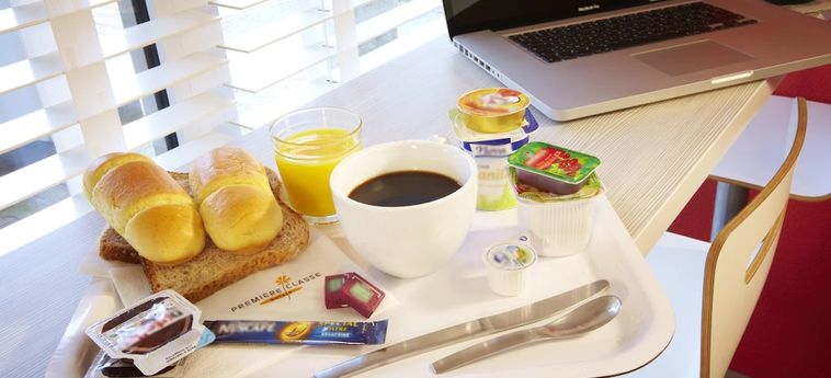 Hotel Premiere Classe Herblay Pontoise: Foto 
