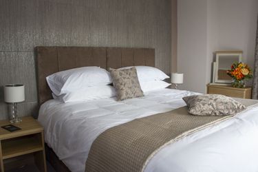 Hotel Rose And Crown Poole: Photo 