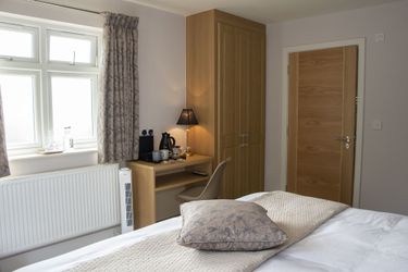 Hotel Rose And Crown Poole: Photo 