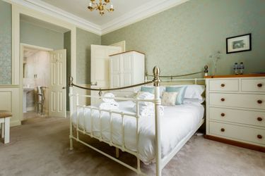 West End House Poole: Photo 