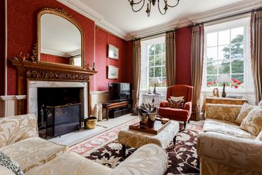 West End House Poole: Photo 