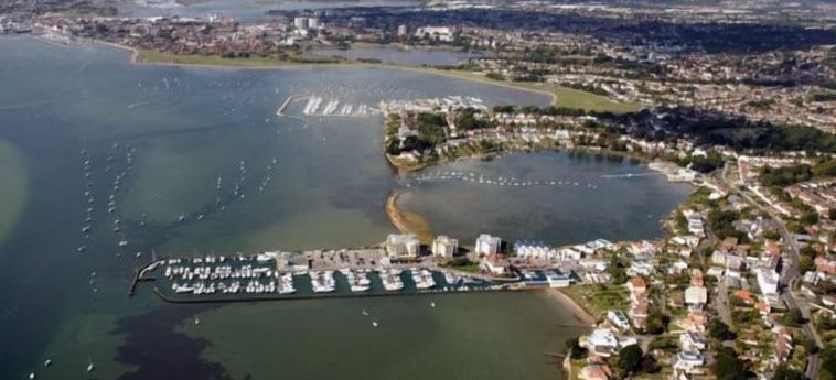 Hotel Water Hop Poole: Foto 