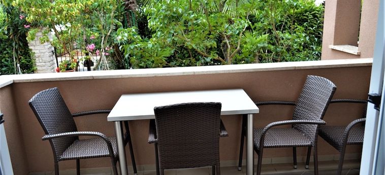 Apartments Nikic:  POREC - ISTRIE