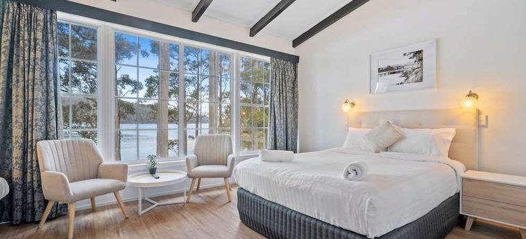 The Fox And Hounds Historic Hotel:  PORT ARTHUR