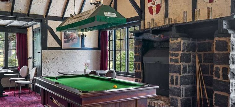 The Fox And Hounds Historic Hotel:  PORT ARTHUR