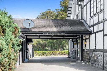 The Fox And Hounds Historic Hotel:  PORT ARTHUR