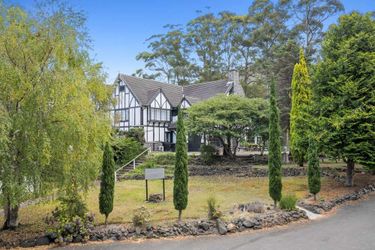 The Fox And Hounds Historic Hotel:  PORT ARTHUR