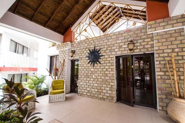 Habitation Hatt Hotel:  PORT-AU-PRINCE