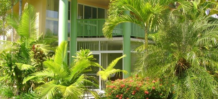 Hotel A Tropical Nite:  PORT DOUGLAS - QUEENSLAND