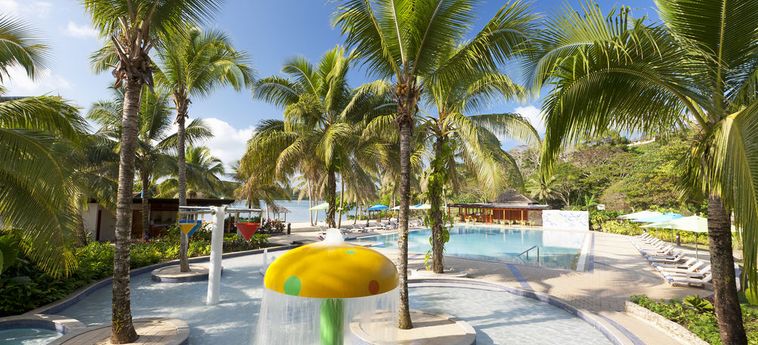 Hotel Holiday Inn Resort Vanuatu:  PORT VILA