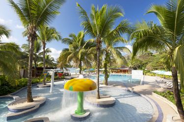 Hotel Holiday Inn Resort Vanuatu:  PORT VILA