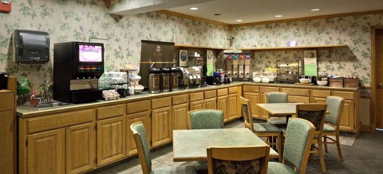 COUNTRY INN SUITES BY RADISSON PORT WASHINGTON WI 3 Stelle