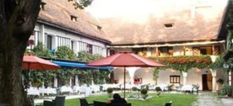 Hotel Schloss Leonstain:  PORTSCHACH