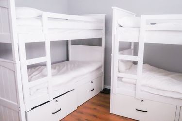 Elegant Hostel &Amp; Apartments Poznan: Photo 