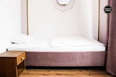 Elegant Hostel &Amp; Apartments Poznan: Photo 