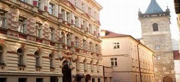 Hotel Novomestsky:  PRAGA
