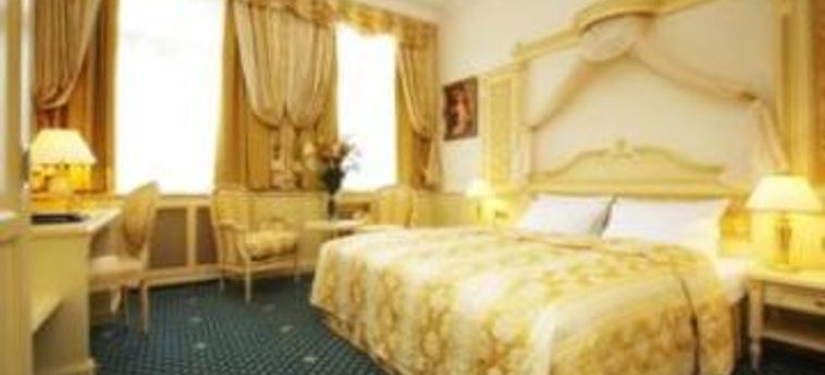 Luxury Family Hotel Royal Palace:  PRAGA