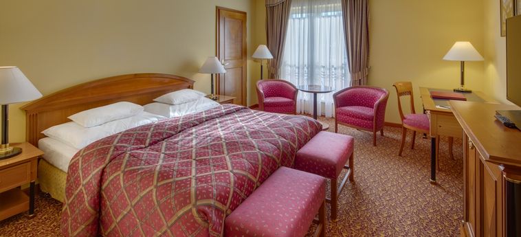 Hotel Savoy:  PRAGA