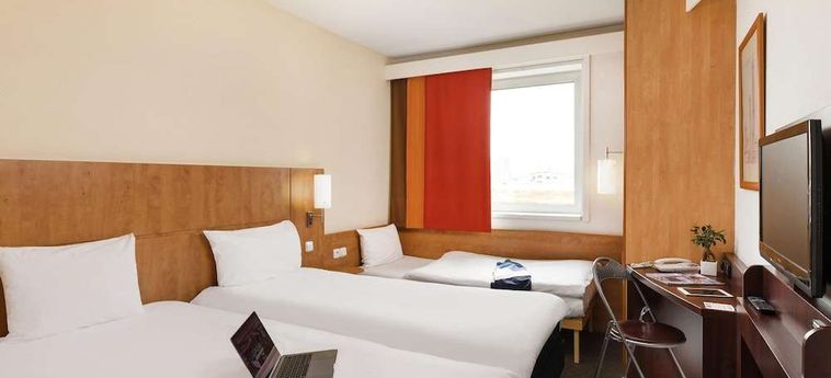 Hotel Ibis Praha Mala Strana:  PRAGUE