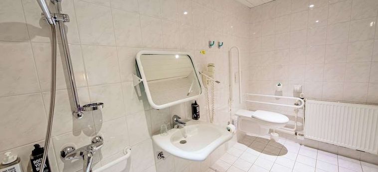 Hotel Ibis Praha Mala Strana:  PRAGUE