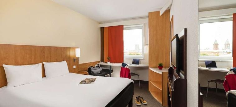 Hotel Ibis Praha Mala Strana Prague: Photo 