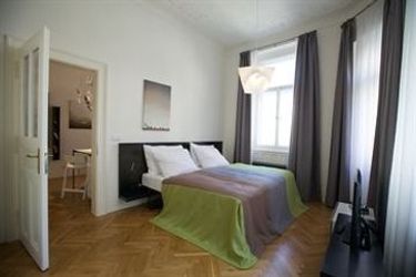 Hotel Mooo Living:  PRAGUE