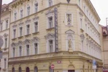 Hotel Koruna:  PRAGUE