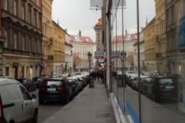 Hostel Delmedio:  PRAGUE