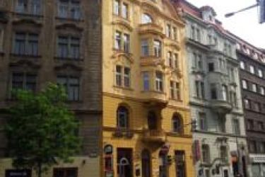 Hotel Wandering Praha B&b:  PRAGUE