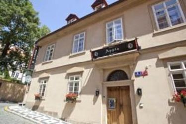 Hotel Appia Residence:  PRAGUE