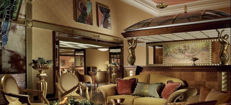 Hotel Art Deco Imperial:  PRAGUE
