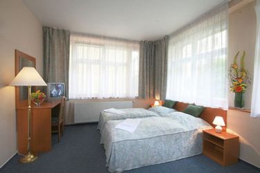 Hotel Adeba:  PRAGUE