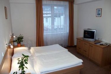 Hotel Extol Inn:  PRAGUE