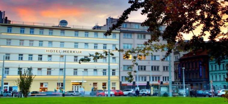 Hotel Merkur:  PRAGUE