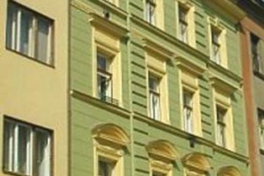 Oikes Central Vlkova Palace Apartments:  PRAGUE